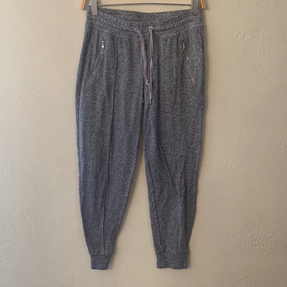 Old Navy go-dry joggers size Small